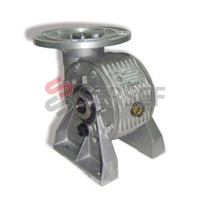 REDUCTOR MARCA GHIRRI CESARE MODELO MRV 20-P3 I=1:25 PAM=160/14