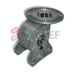 REDUCTOR MRV-30 P3 I=1:40 PAM=200/24 FORO= 28MM. MARCA GHIRRI CESARE
