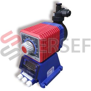 BOMBA DOSIFICADORA EHE56E1-PCV 20 GPH 30 PSI 115V MARCA IWAKI/WALCHEM
